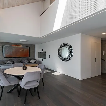 Apartment Luxury 2 Bd With Terrace By Hostlovers Kaunas